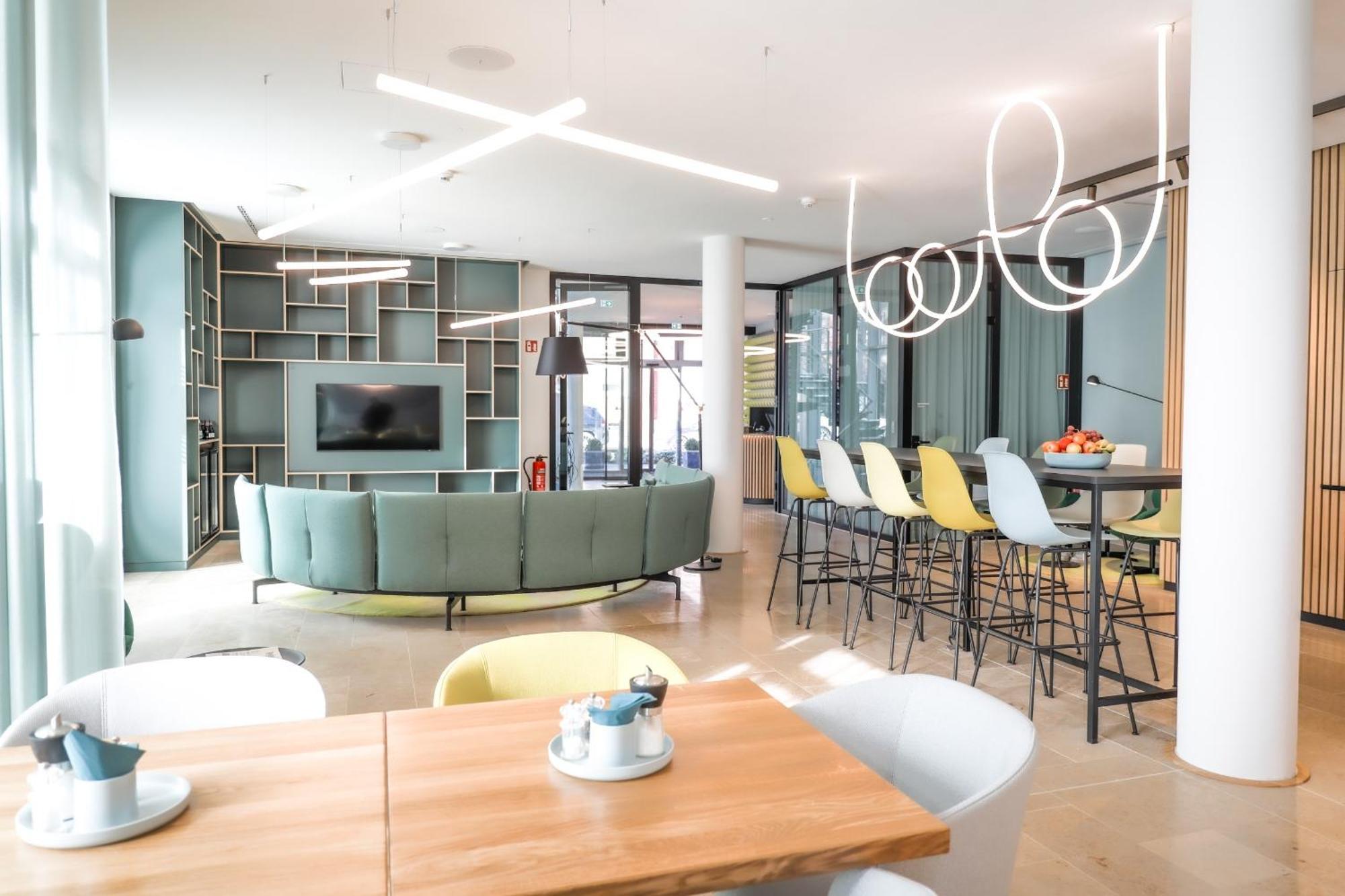 Art Hotel אאלן מראה חיצוני תמונה