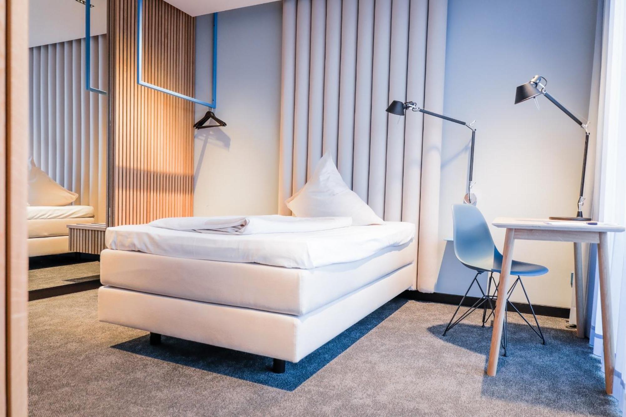 Art Hotel אאלן מראה חיצוני תמונה